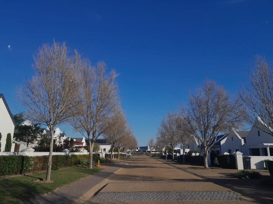 To Let 4 Bedroom Property for Rent in Croydon Vineyard Estate Western Cape